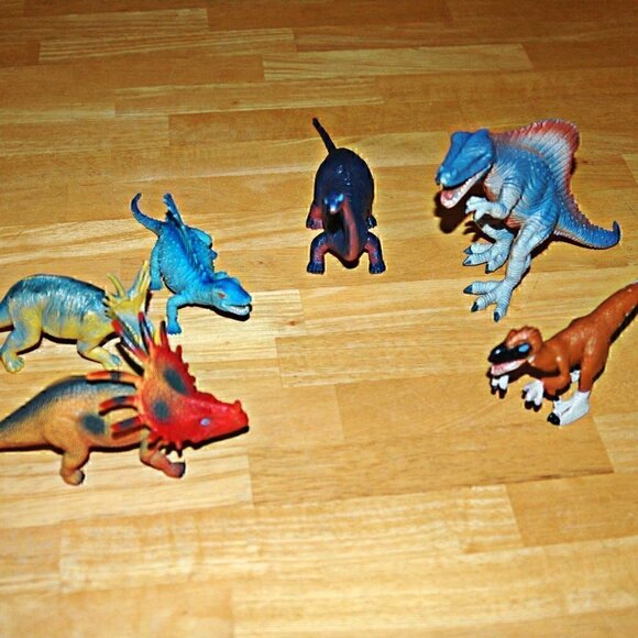 Dinosaurs Lot 6 Animal Prehistoric Figurines Toy Creatures - Picture 3 of 9